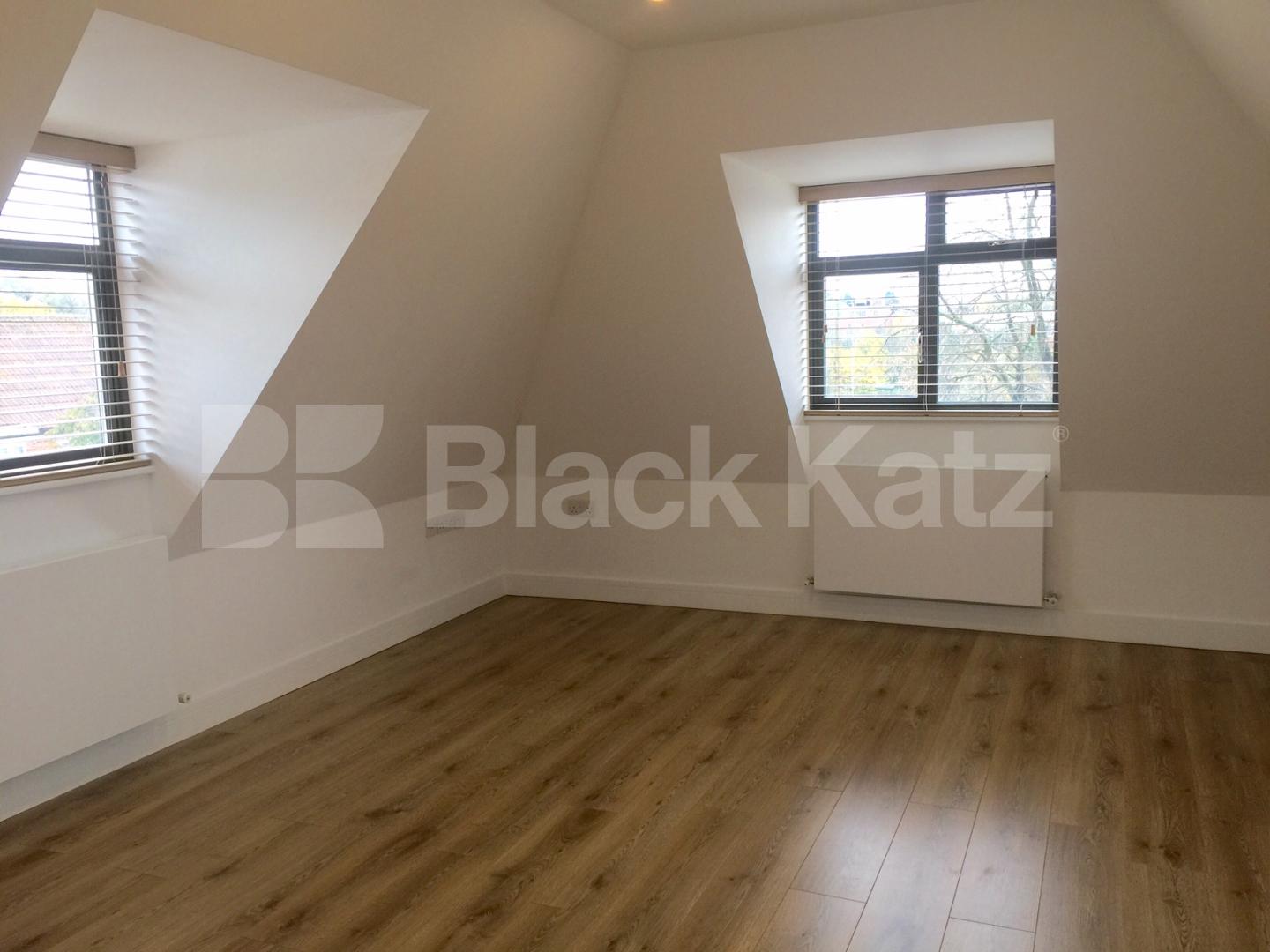 			1 Bedroom, 1 bath, 1 reception Flat			 Kingsgate Avenue, Finchley Central